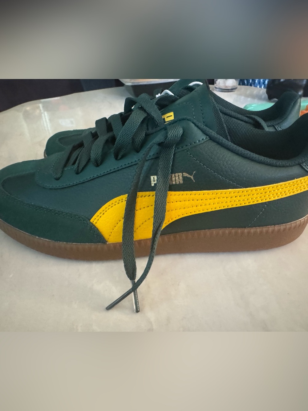 Puma - Picture 2 of 2